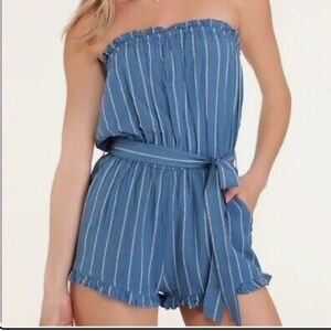 Billabong strapless romper